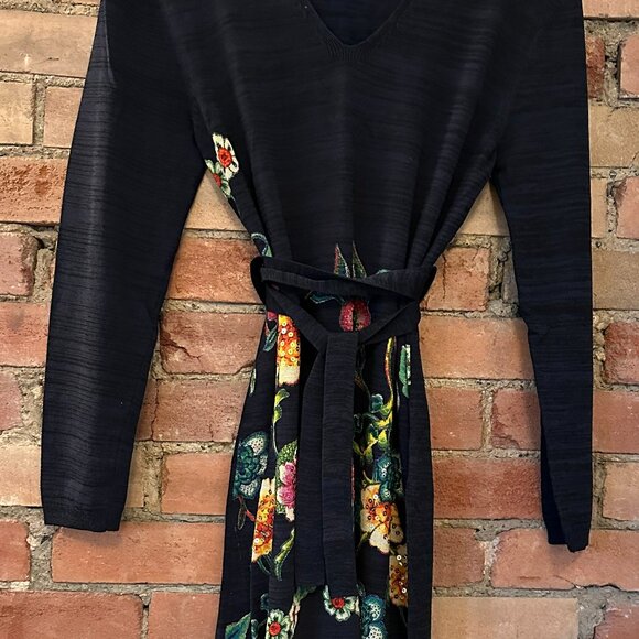Desigual Knitwear Party Dress, Floral & Sequin Embroidery, Size XL - Picture 6 of 9